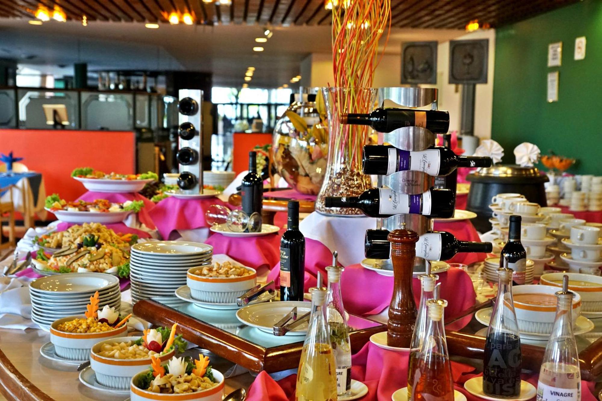 Real Plaza Hotel & Convention Center La Paz Ngoại thất bức ảnh